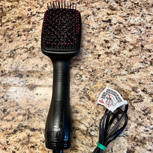 REVLON One-Step Hair Dryer & Styler- USED ONCE! - Picture 1 of 8